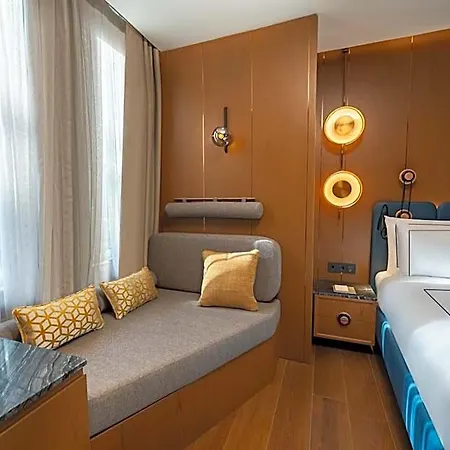 Hotel Sura Concept *