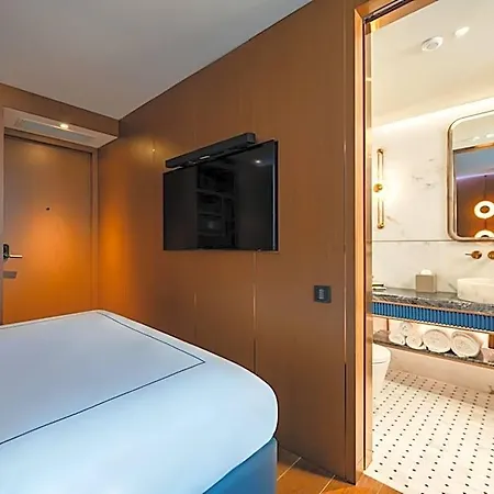 Hotel Sura Concept *